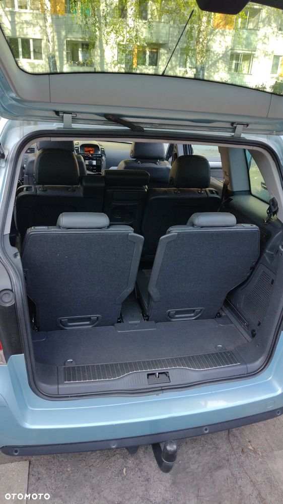 Opel Zafira 1.8 - 17