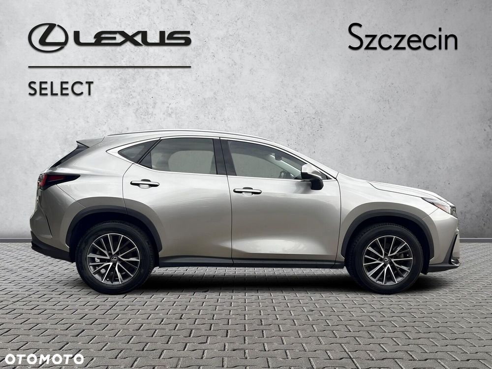 Lexus NX 350h Elegance AWD - 6