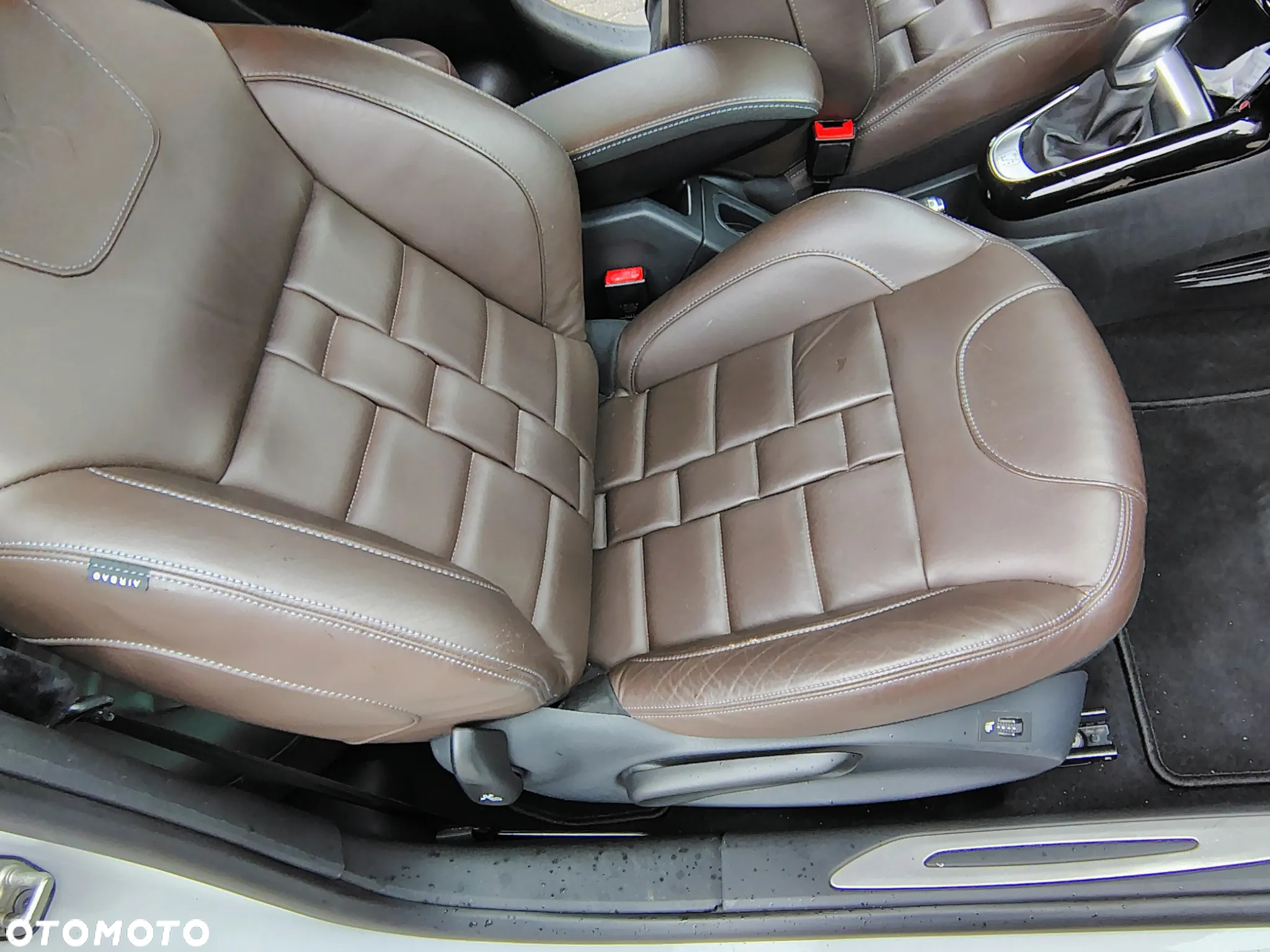Citroën DS3 1.2 PureTech Connected Chic EAT6 - 24