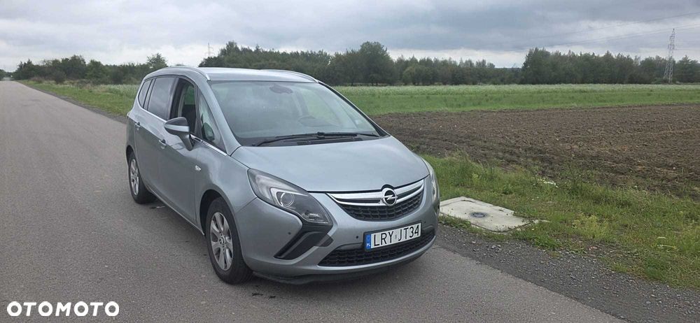 Opel Zafira - 1