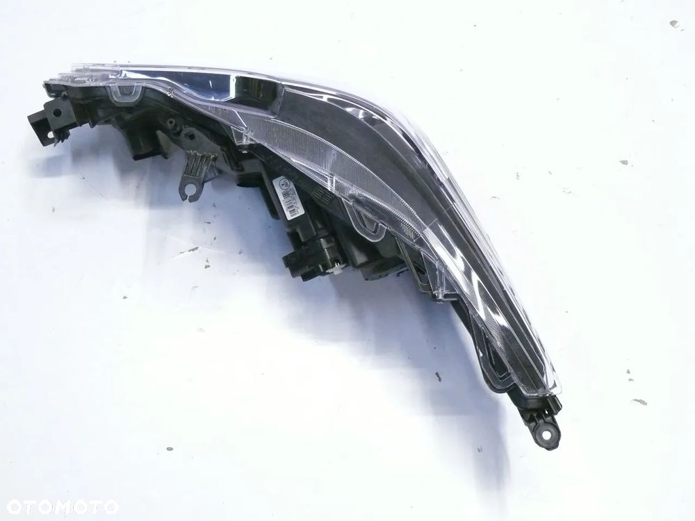 LAMPA PRZEDNIA PRAWA TOYOTA COROLLA XII E21 2019 SEDAN LED - 2