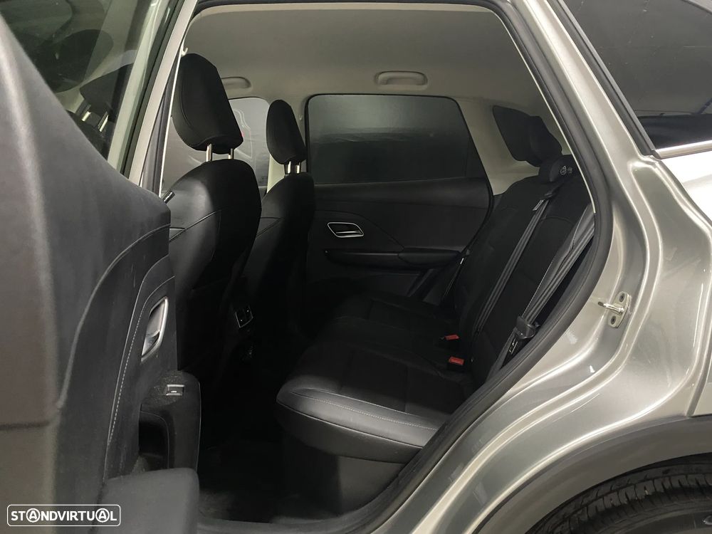 MG ZS 1.5 Hybrid+ Luxury - 8