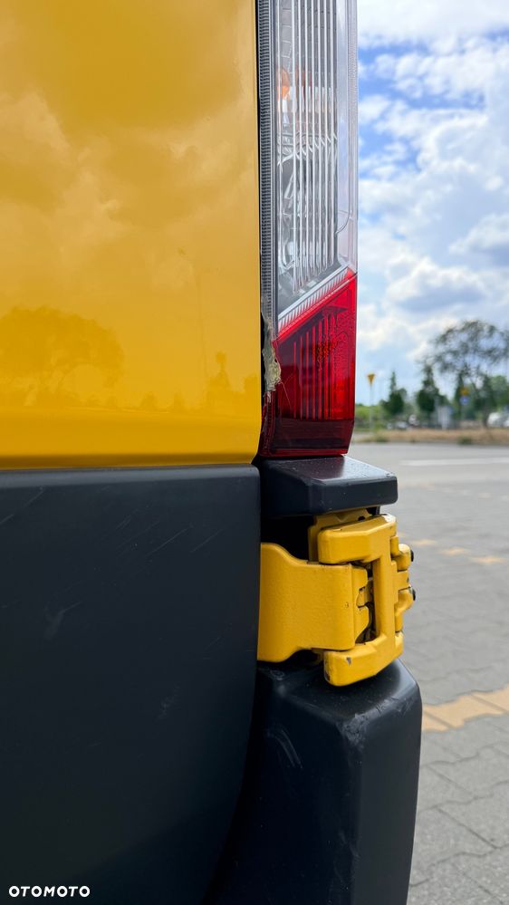 Ford Transit - 23