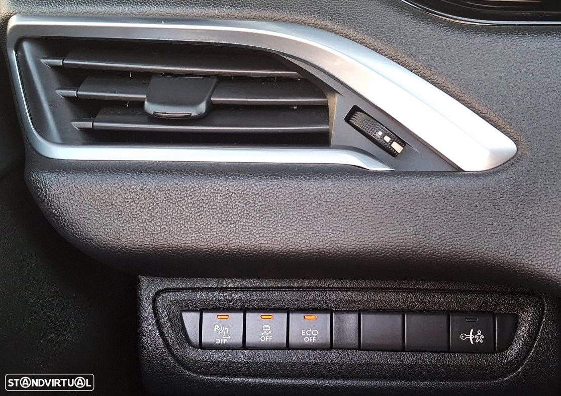 Peugeot 208 1.6 e-HDi Allure 2-Tronic - 15