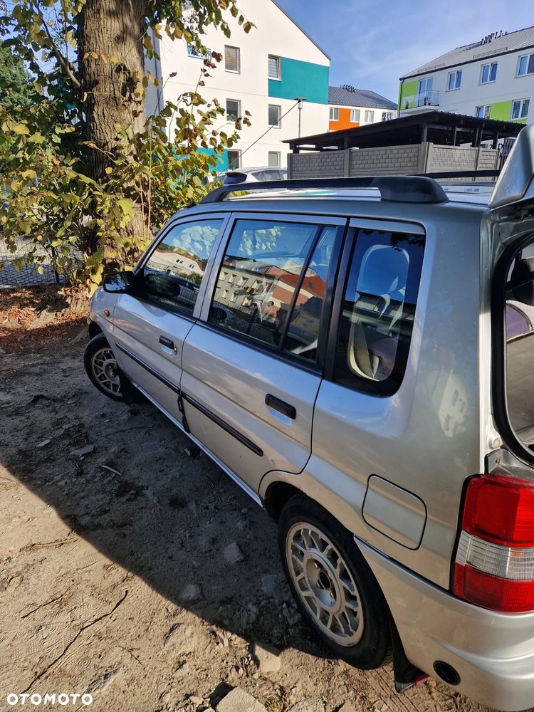 Mazda Demio 1.3 Exclusive - 10