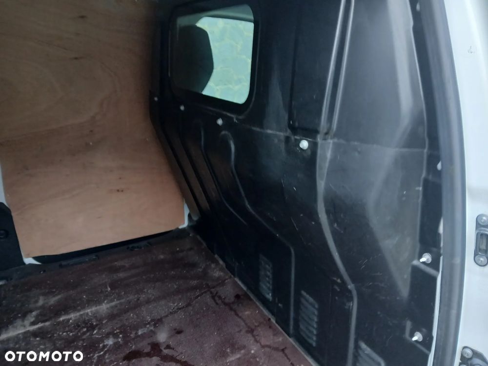 Renault Express - 16