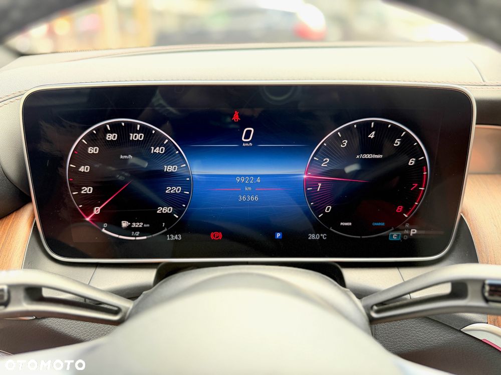 Mercedes-Benz GLC 300 4Matic 9G-TRONIC AMG Line Advanced - 30