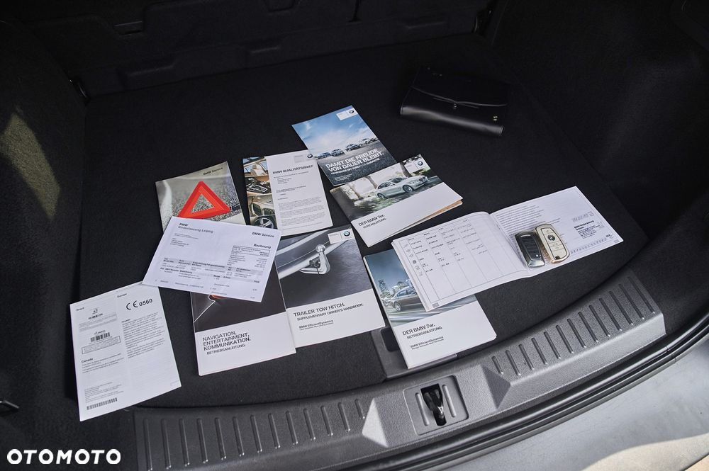 BMW Seria 7 750d xDrive - 40