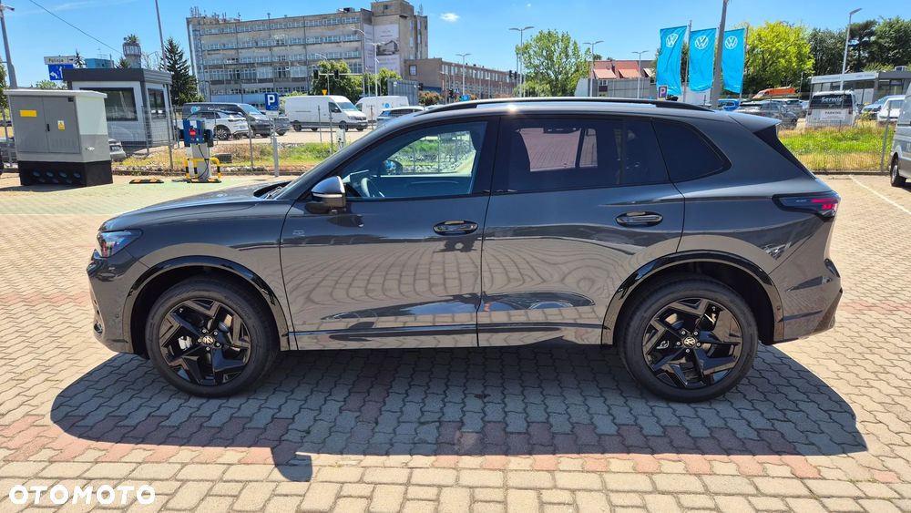Volkswagen Tiguan - 3