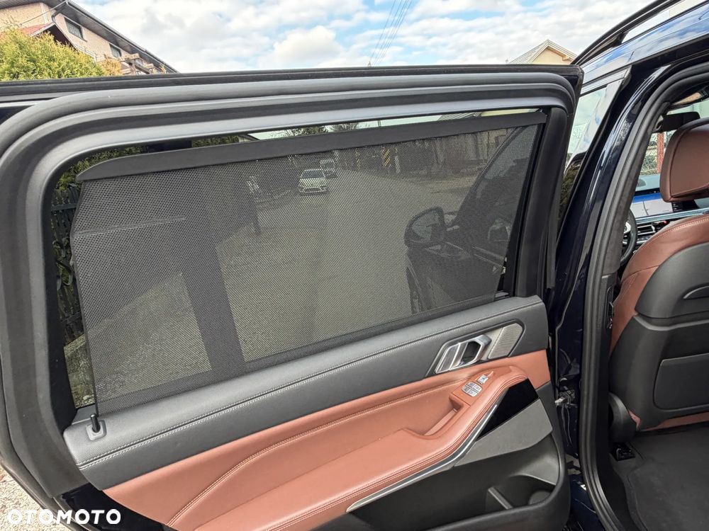 BMW X7 xDrive30d sport - 32