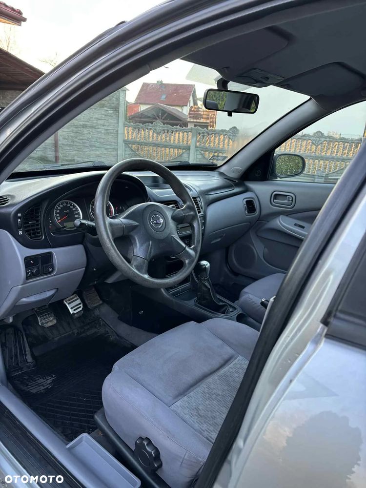 Nissan Almera II 1.5 Visia - 11