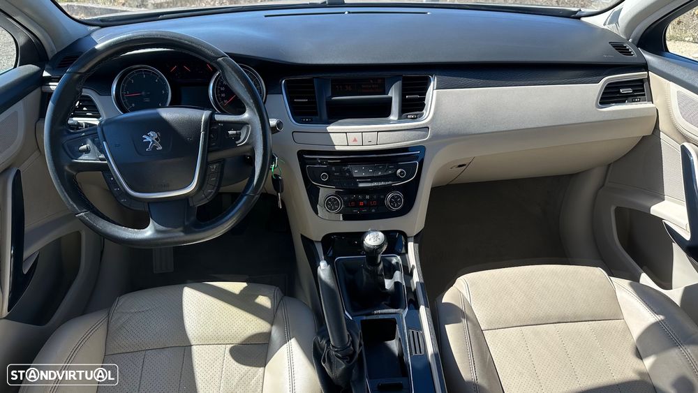 Peugeot 508 SW - 13