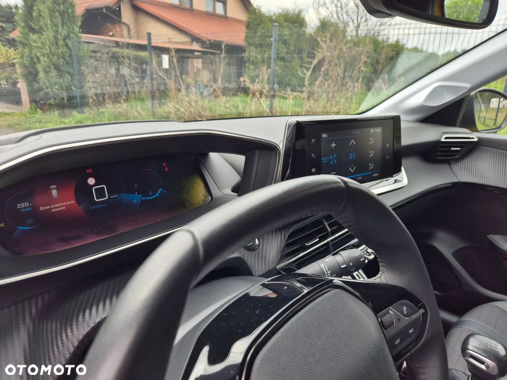 Peugeot 208 1.2 PureTech Allure S&S - 17