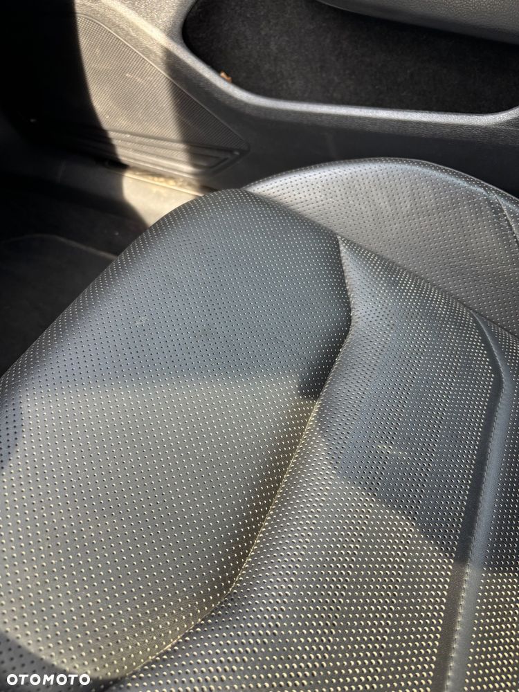 Volkswagen Arteon 2.0 TSI OPF 4Motion DSG R-Line - 22