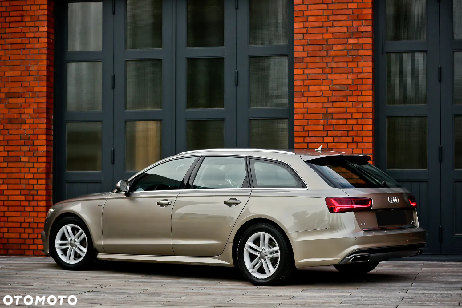 Audi A6 - 12