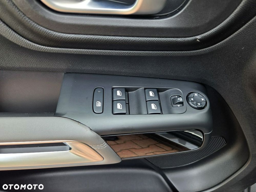 Citroën C5 Aircross 1.6 PHEV 225 Max EAT8 - 17