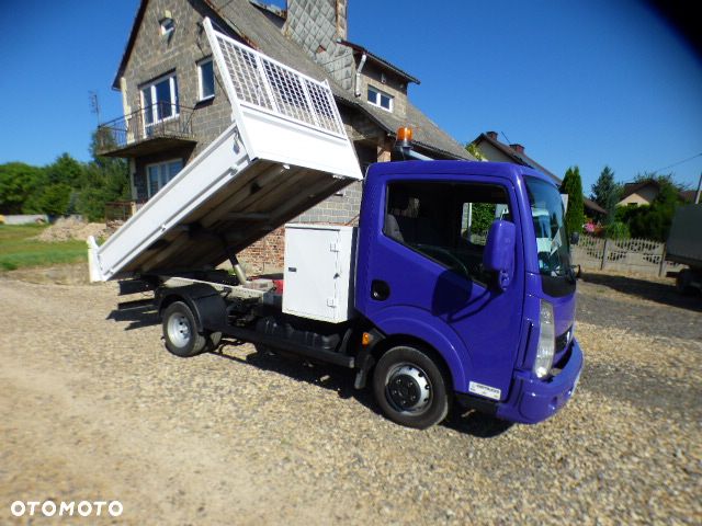 Renault MAXITY 3,0 KIPER WYWROTKA Mały przebieg - 2