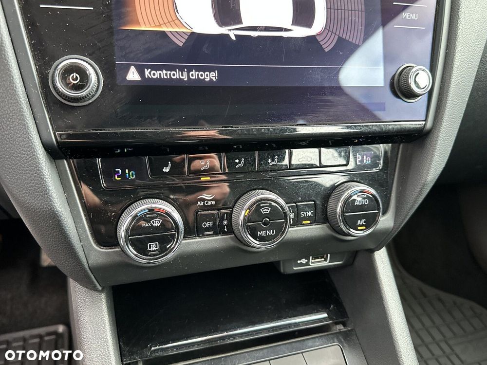 Skoda Octavia 2.0 TDI SCR Style DSG - 21
