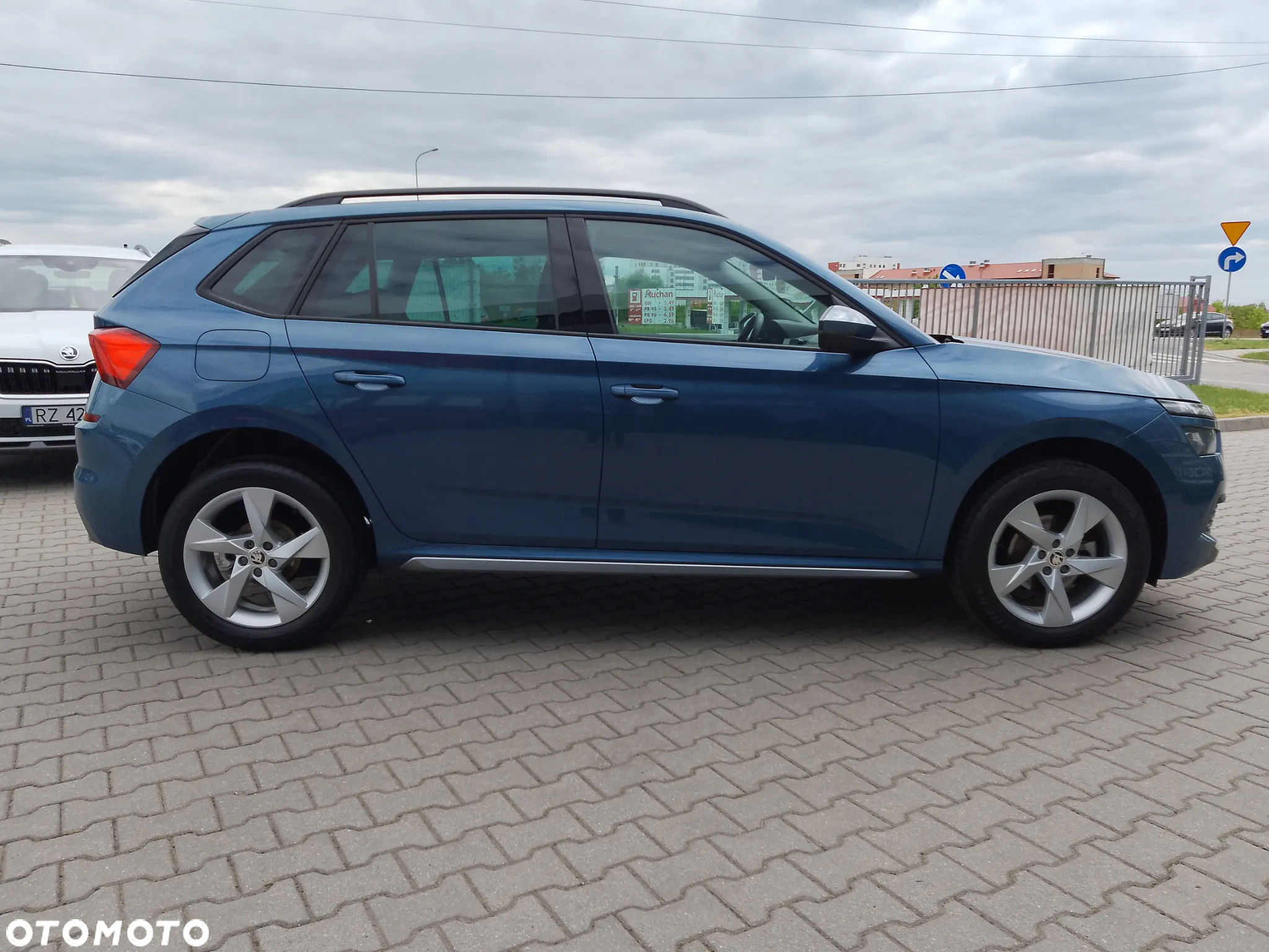 Skoda Kamiq 1.0 TSI Style DSG - 4