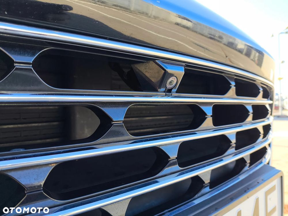 Ford Kuga 2.0 EcoBlue 4x4 TITANIUM X - 24