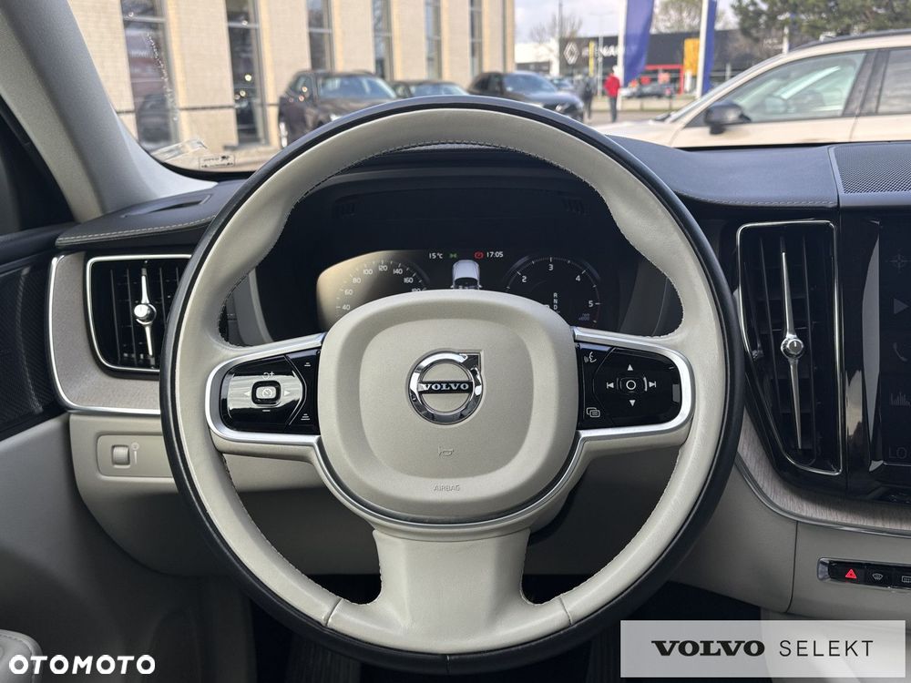 Volvo XC 60 - 13