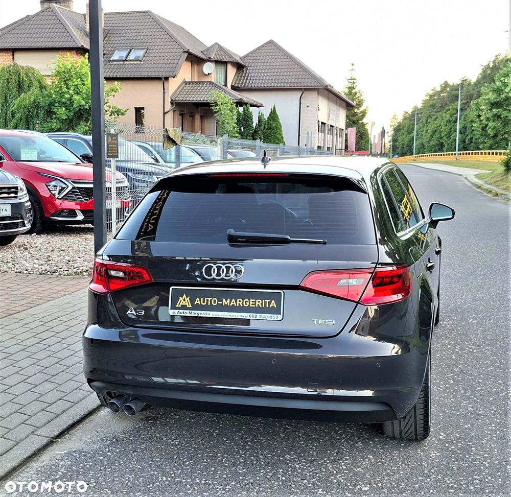 Audi A3 Sportback 1.4 TFSI Attraction - 10