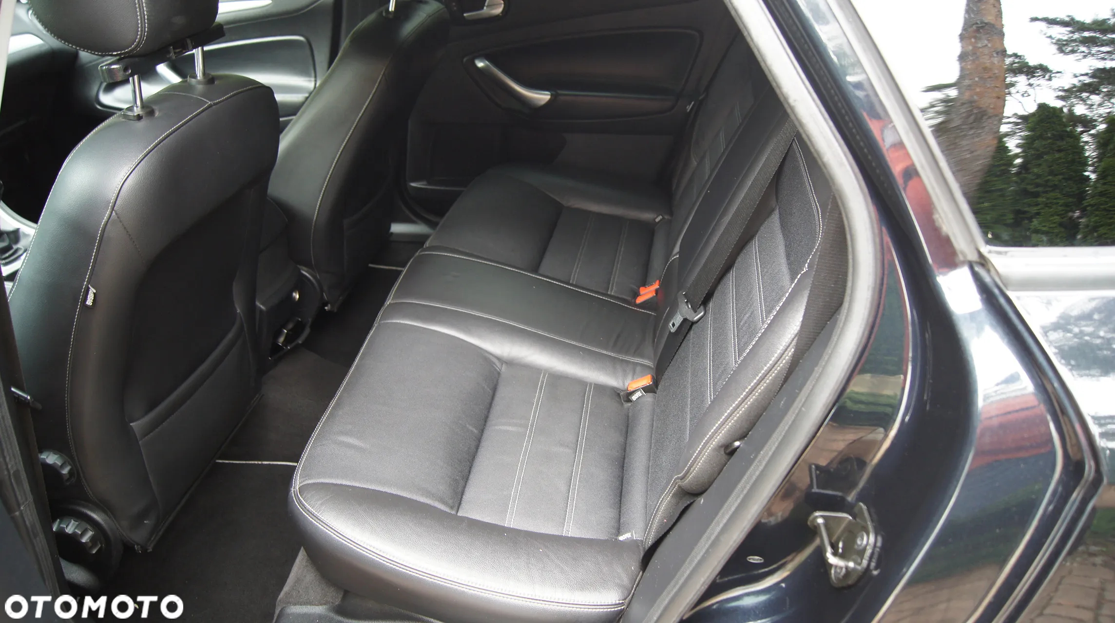 Ford Mondeo 2.0 Titanium - 12