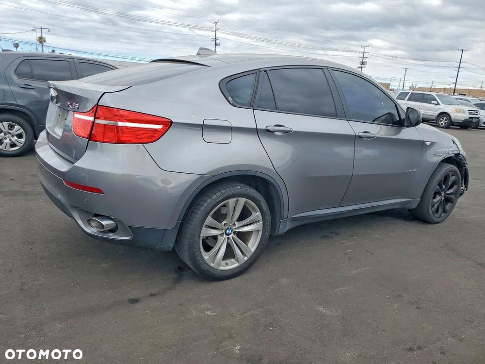 BMW X6 xDrive35i - 6