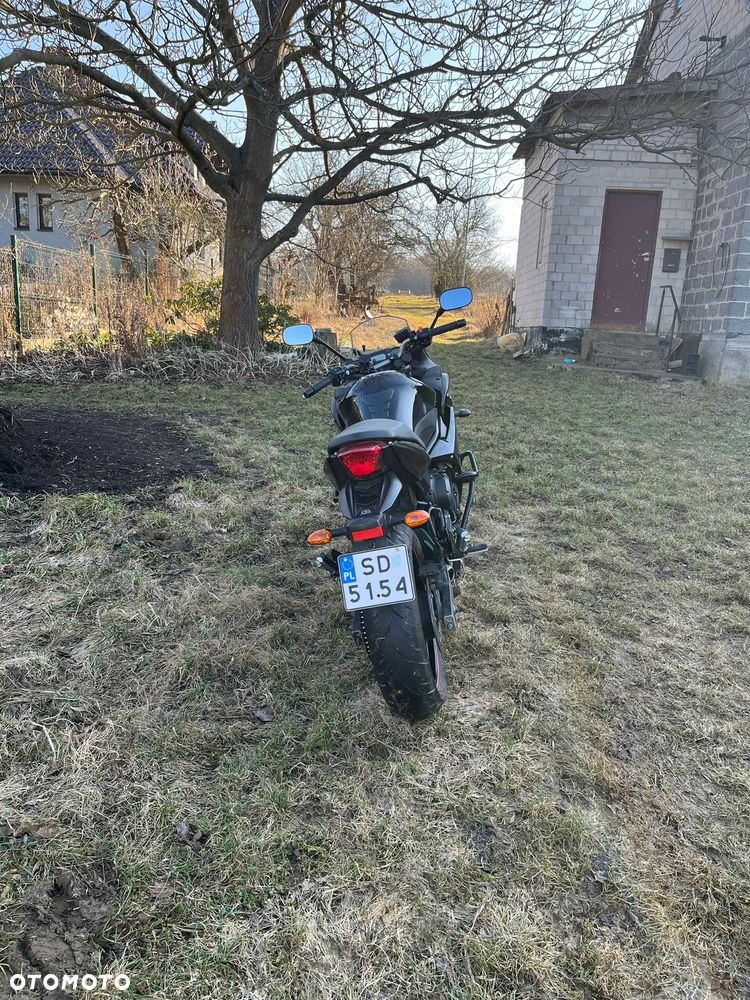 Yamaha XJ - 11