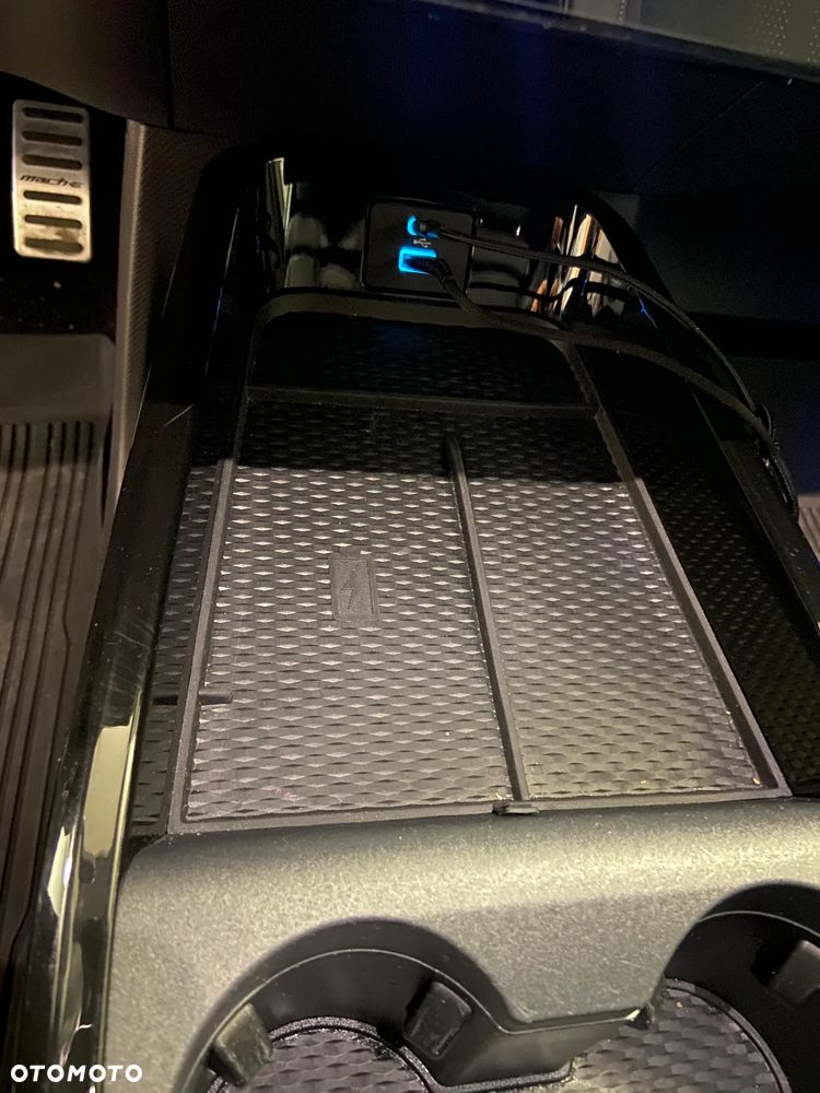 Ford Mustang Mach-E 98kWh AWD GT - 28