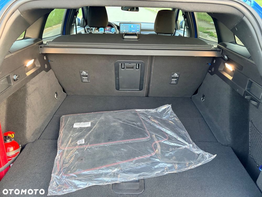 Ford Focus 1.0 EcoBoost mHEV ST-Line X - 22