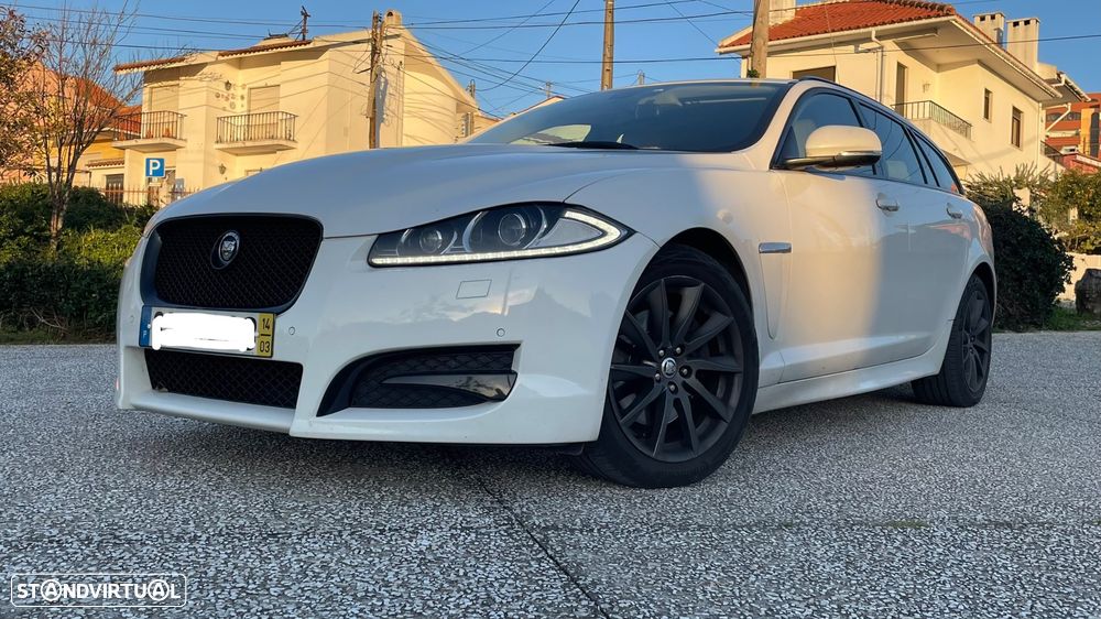 Jaguar XF Sportbrake 2.2 D Premium Luxury - 22