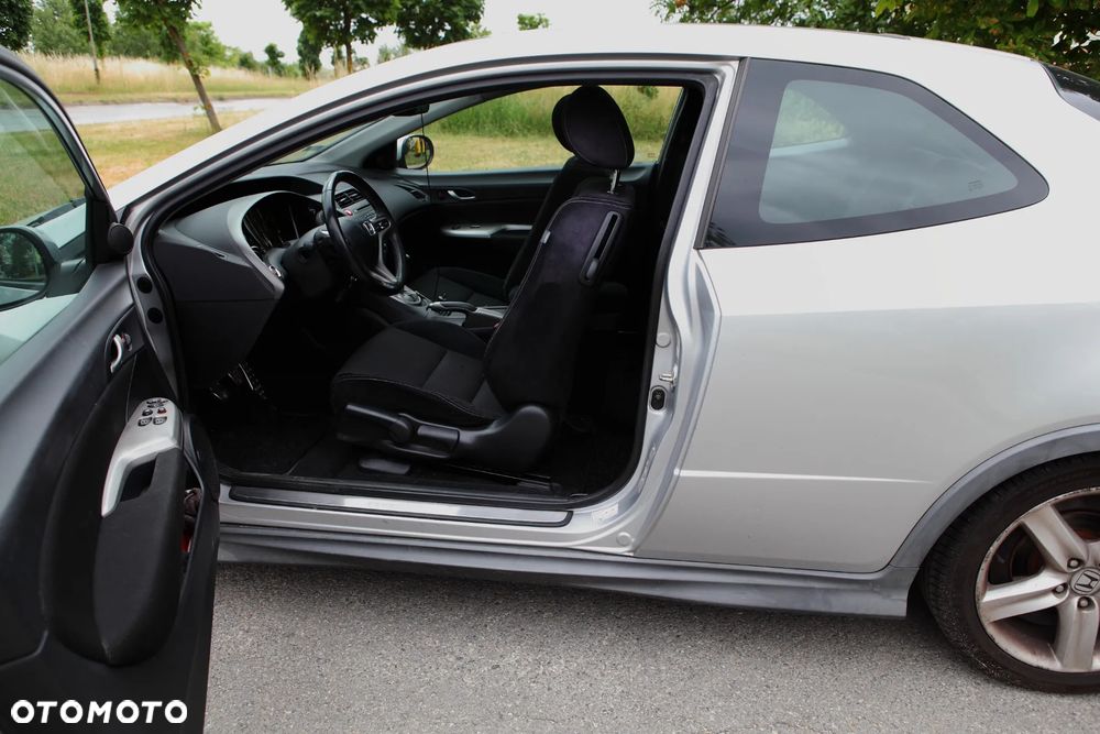 Honda Civic 1.8i-VTEC Type S - 17