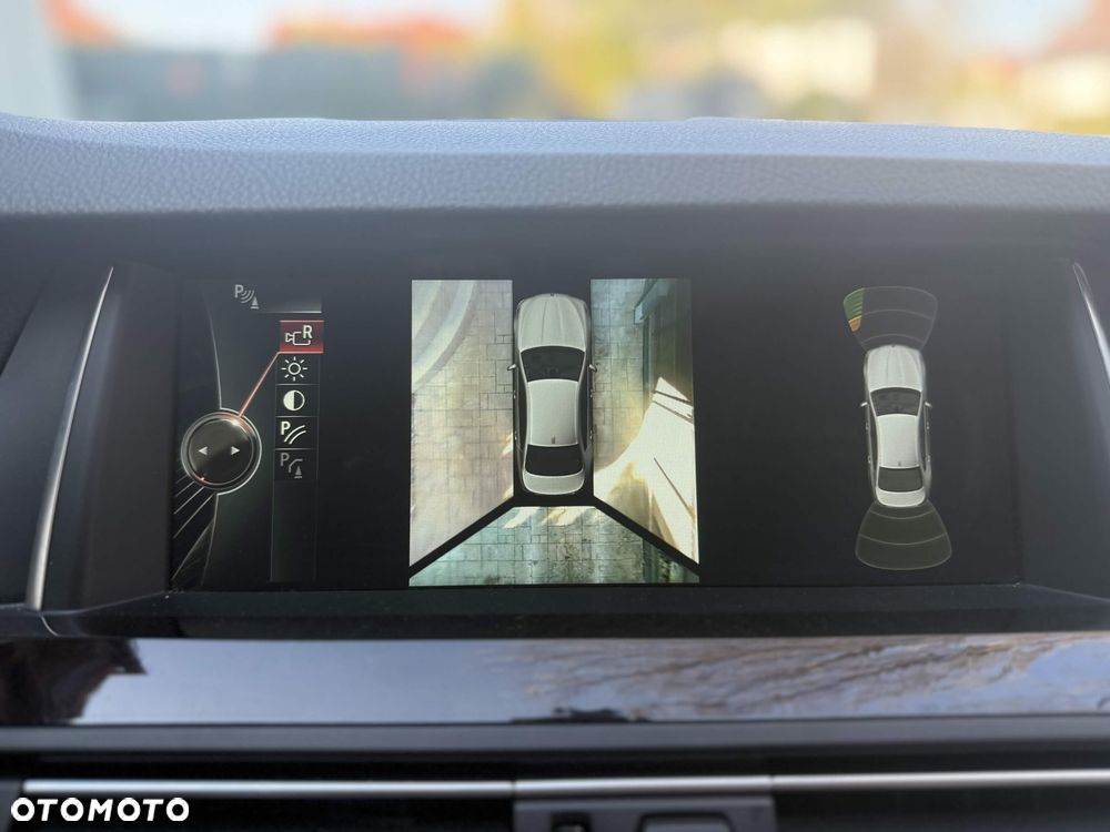 BMW Seria 5 520d xDrive - 20