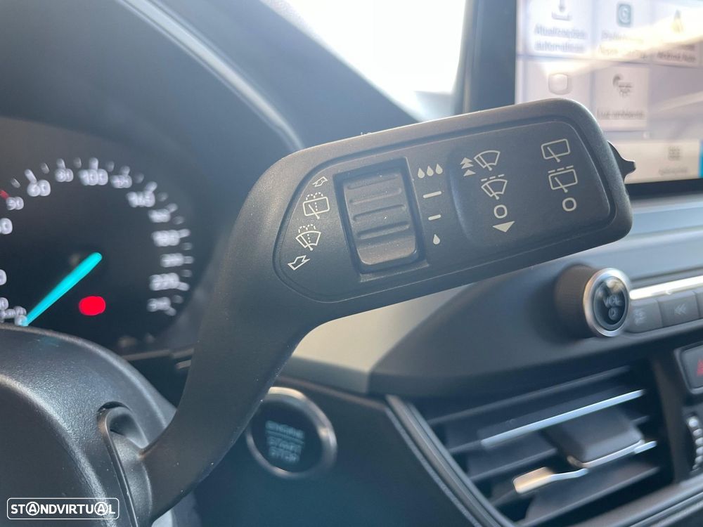 Ford Focus 1.0 EcoBoost MHEV ST-Line X - 19