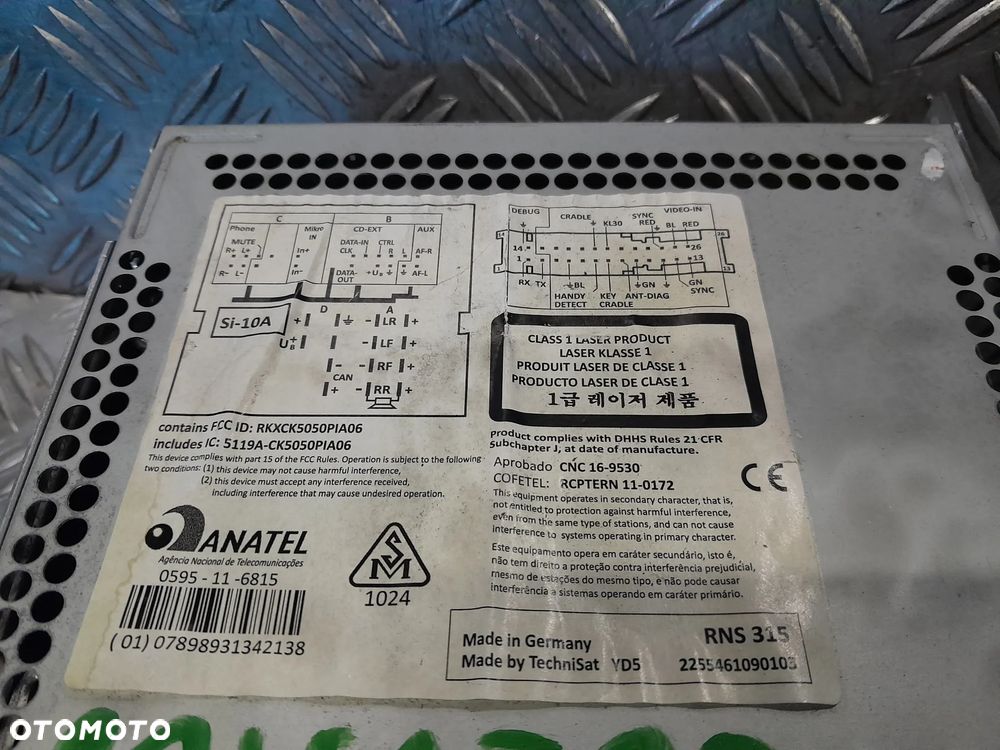 Radioodtwarzacz CD Navi VW Passat B7 - 4