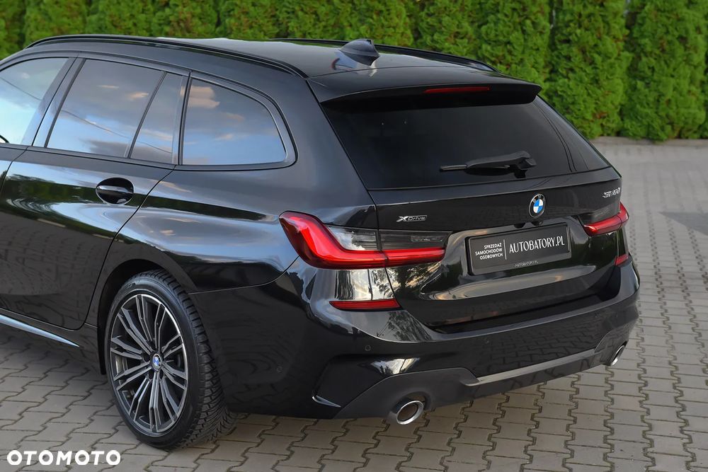 BMW Seria 3 320d xDrive Edition M Sport Shadow - 16