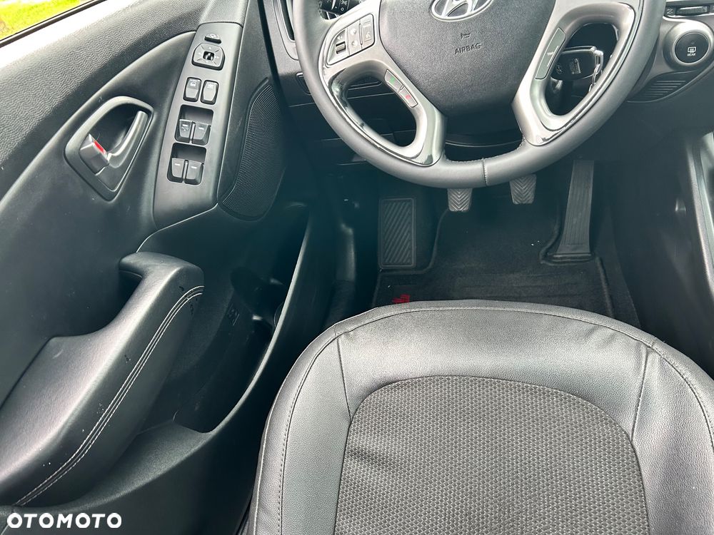 Hyundai ix35 2.0 CRDi 4WD Premium - 13