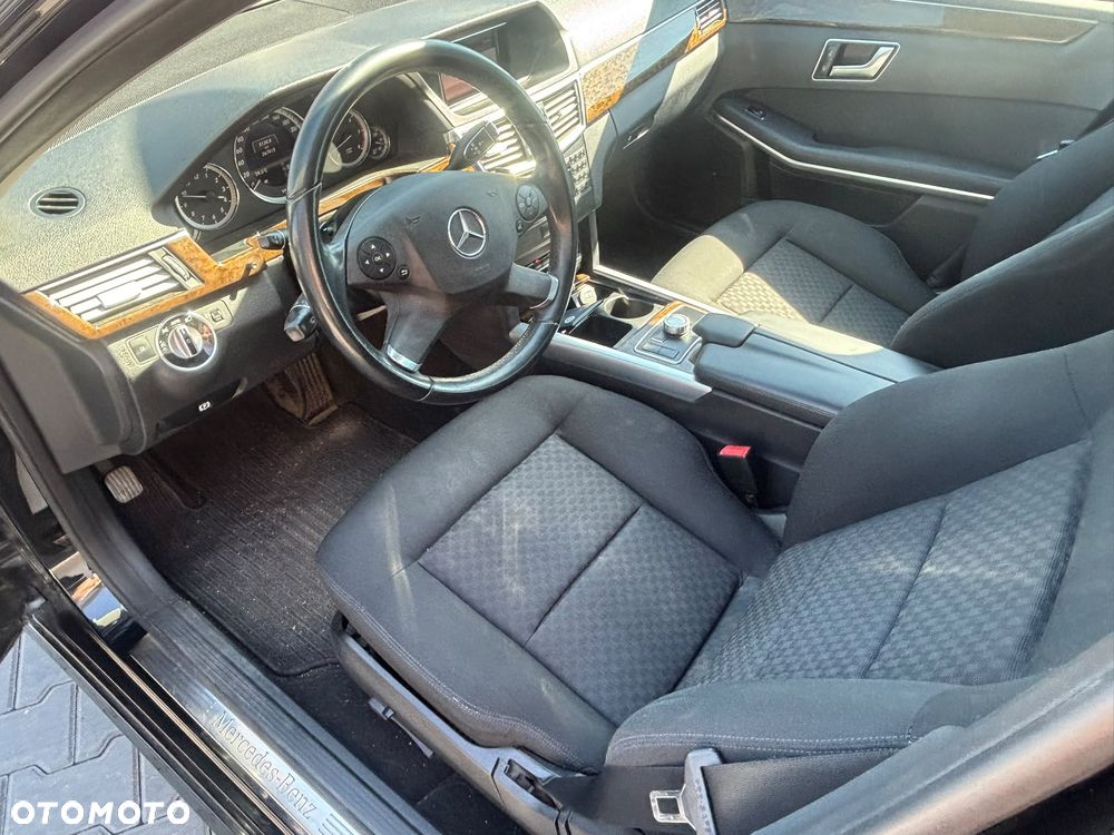 Mercedes-Benz Klasa E 350 BlueTEC 4-Matic Elegance - 6