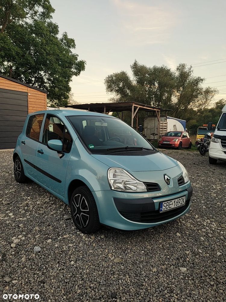 Renault Modus - 32