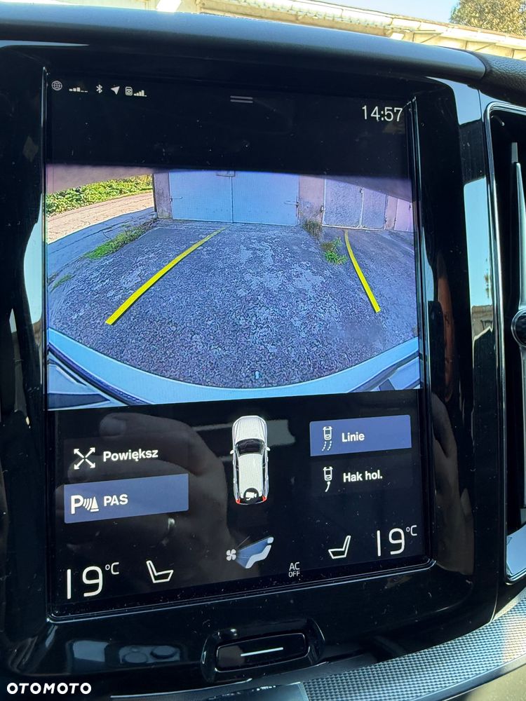 Volvo XC 60 D4 AWD R-Design - 18