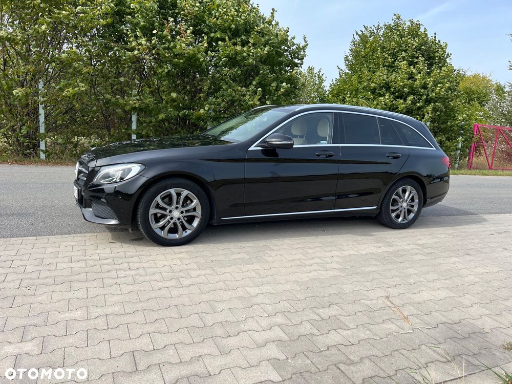 Mercedes-Benz Klasa C 220 CDI BlueEff Edition Elegance - 34