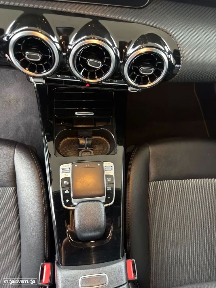 Mercedes-Benz CLA 220 d Style Plus Aut. - 18