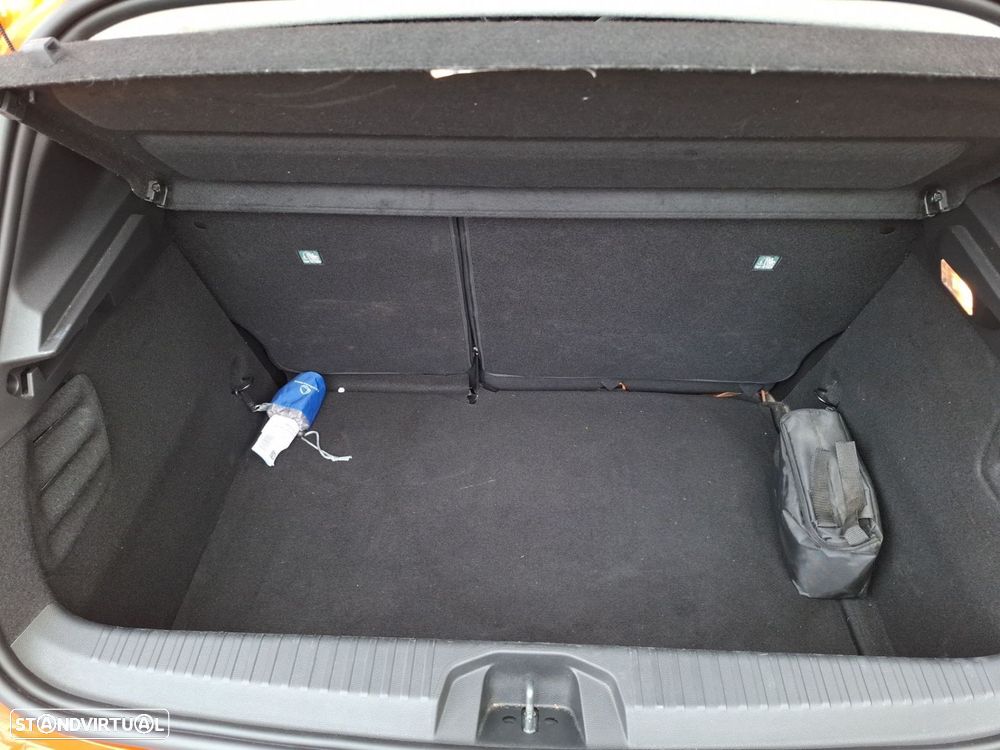 Renault Clio 1.0 TCe Evolution Bi-Fuel - 23