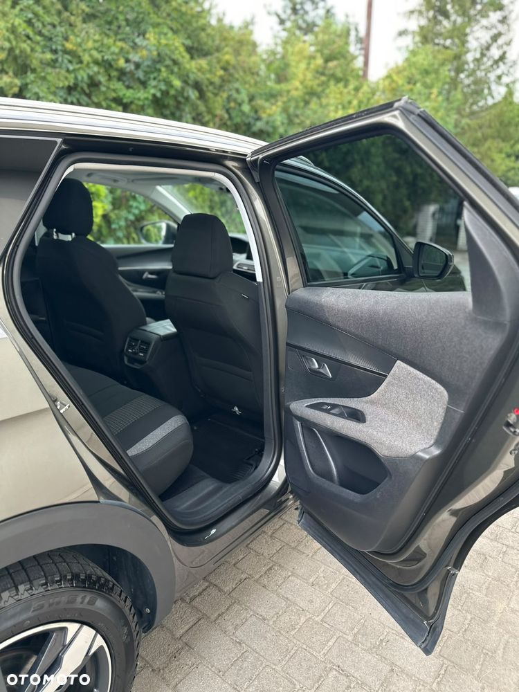 Peugeot 3008 1.6 THP Active S&S EAT6 - 17