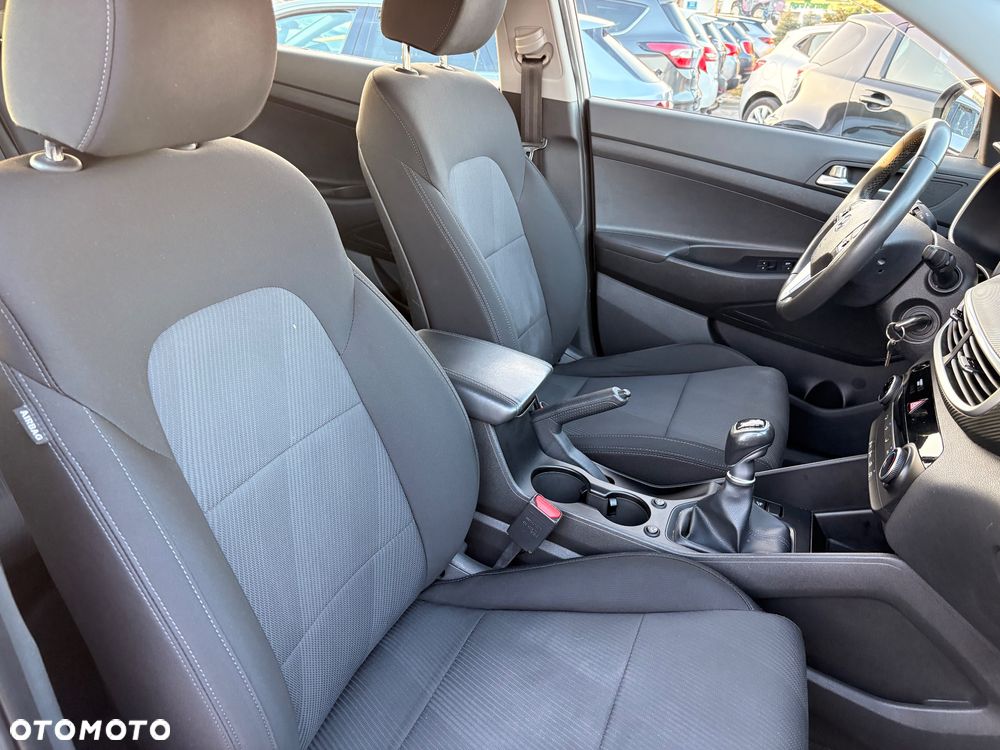 Hyundai Tucson 1.6 GDi 2WD Trend - 27