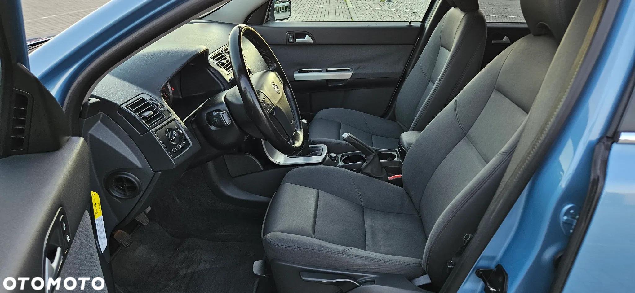 Volvo V50 2.0D Momentum - 10
