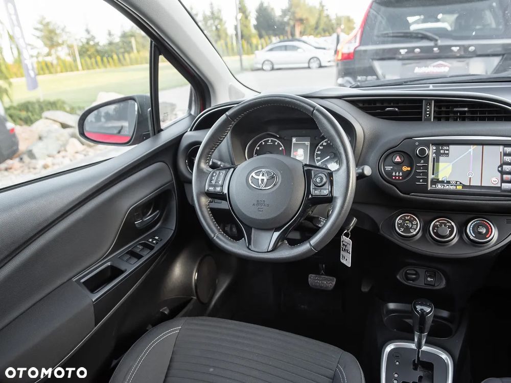 Toyota Yaris - 16