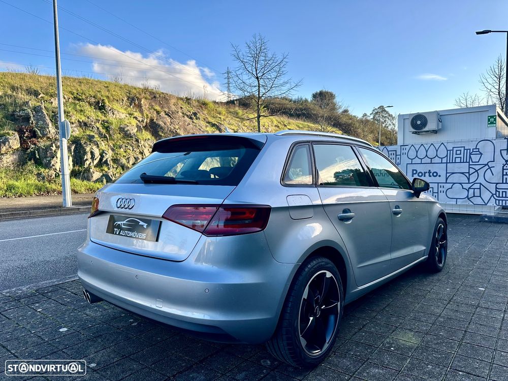 Audi A3 Sportback 2.0 TDI Attraction - 6