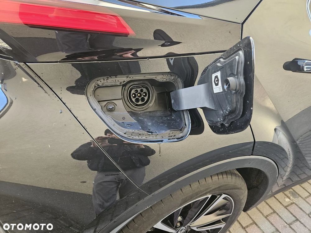 Toyota C-HR 2.0 PHEV Dynamic Force Executive - 24